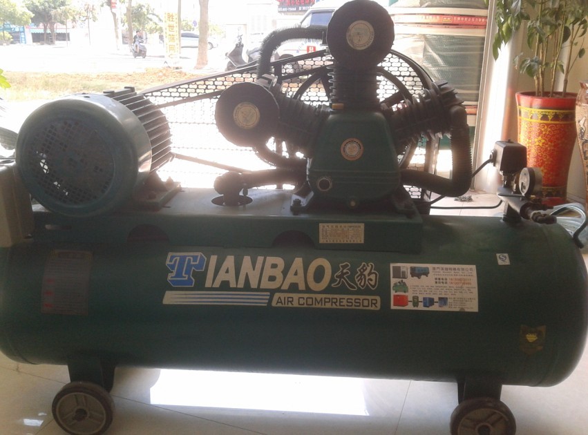 二手螺桿式、活塞機(jī)空壓機(jī)出租出售